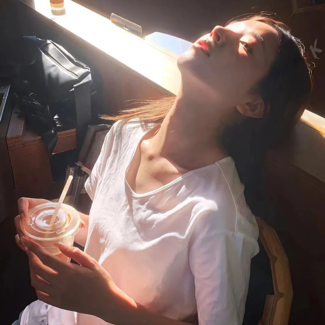 我们是共产主义省略号